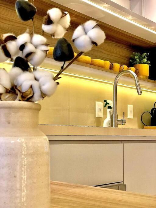 Centro Ao Lado Compras E Rua Coberta Apartamento Gramado